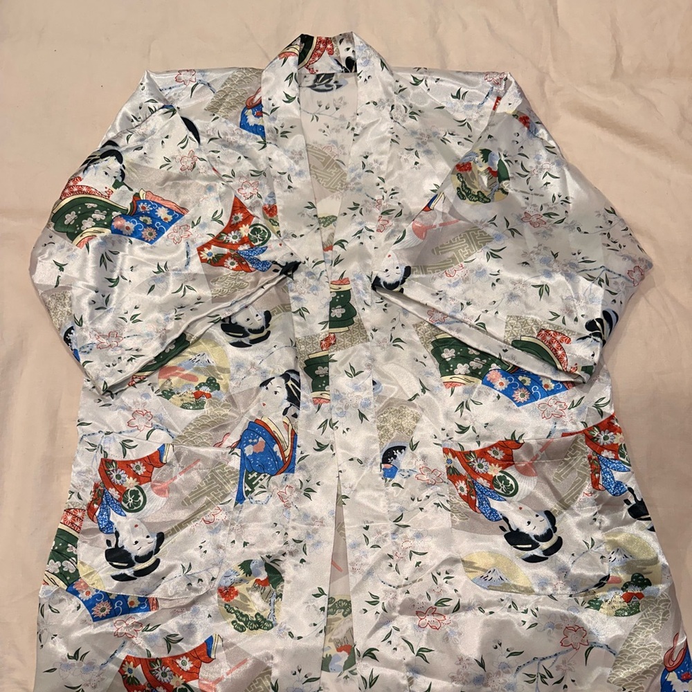 Women’s Silk Floral Kimono Robe